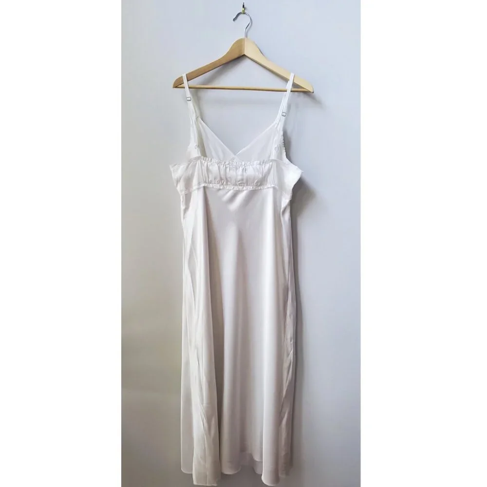 Vera Wang Ivory Satin Chemise - Picture 5 of 6